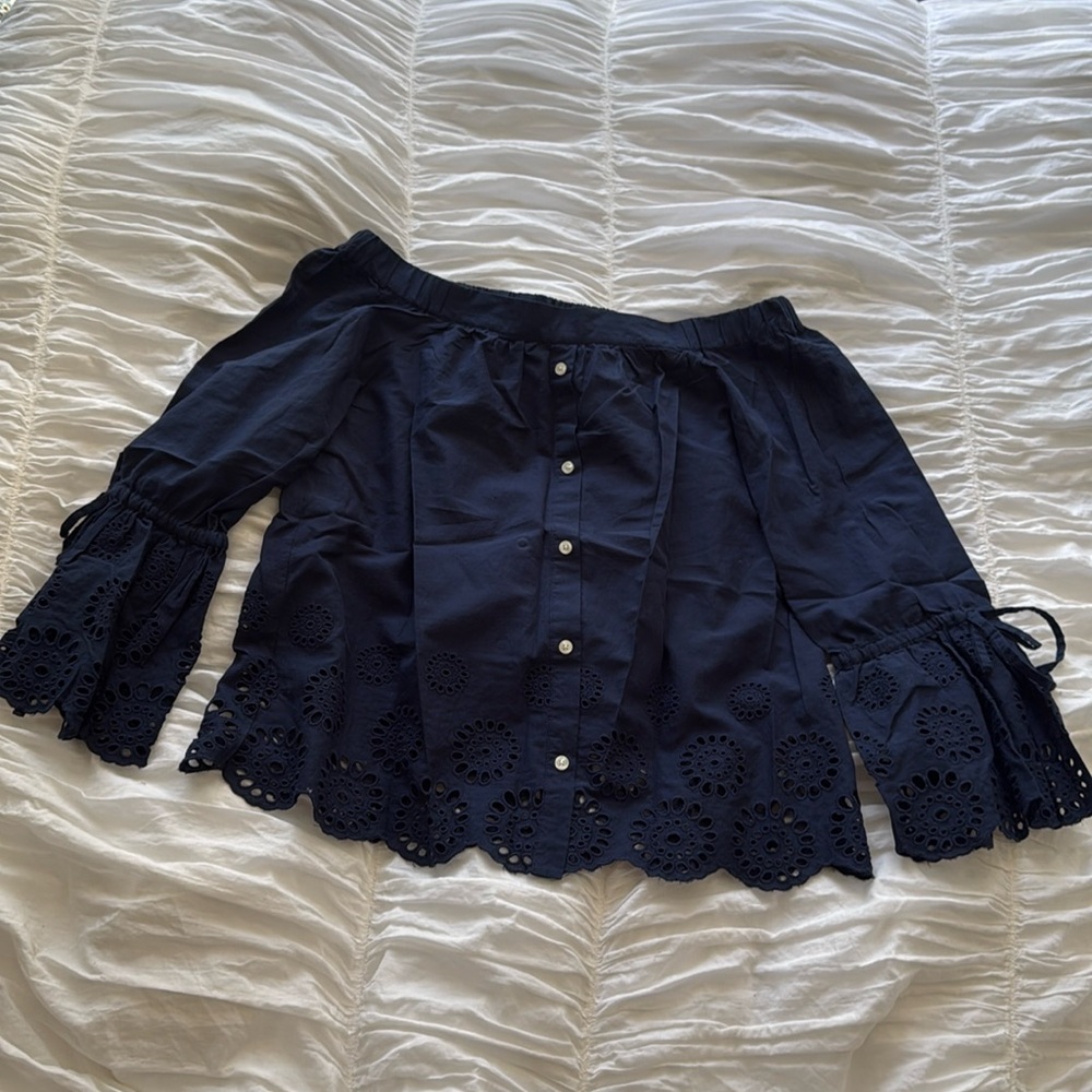 Isabella Sinclair top size small